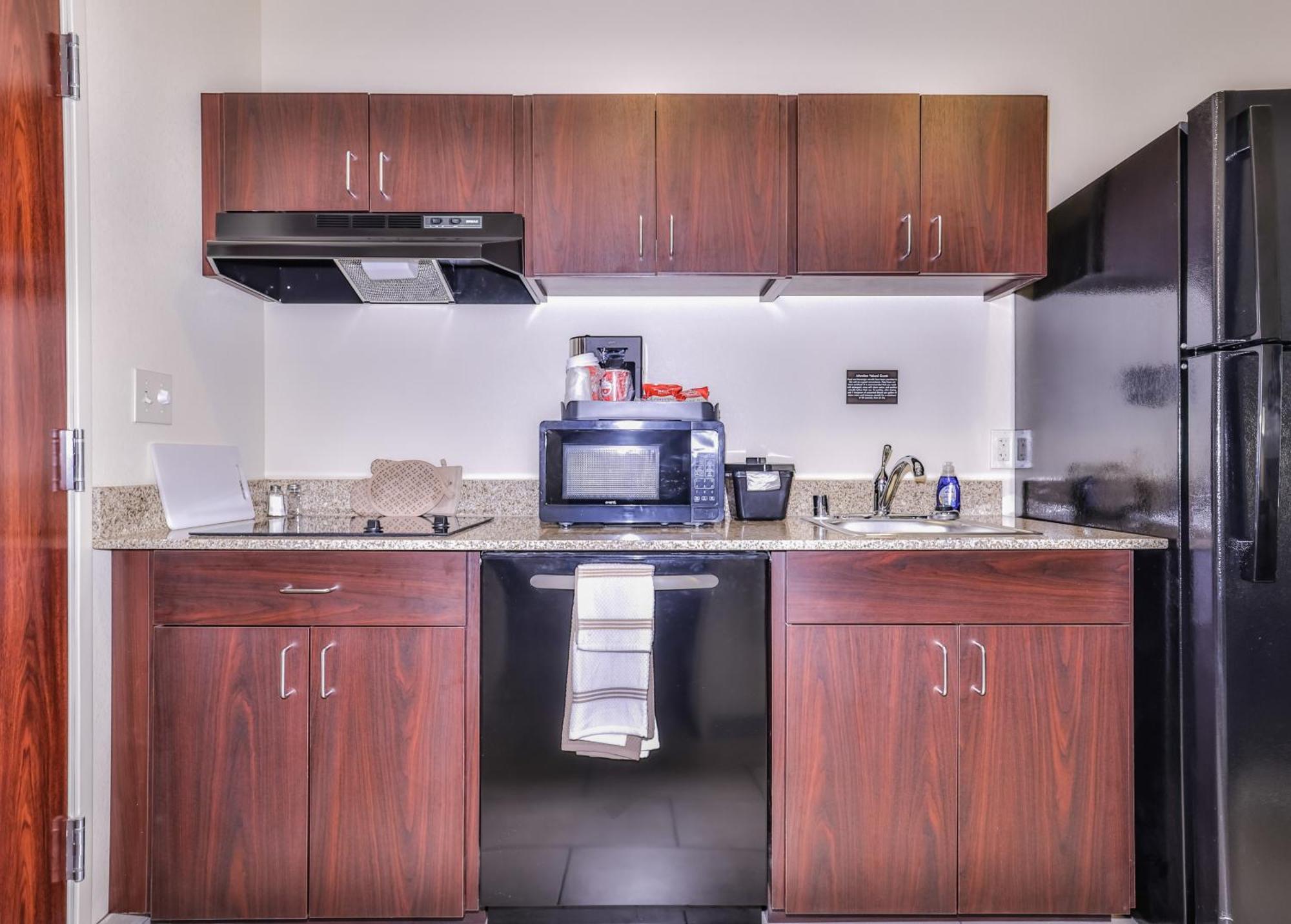 Cobblestone Hotel & Suites - Rhinelander Εξωτερικό φωτογραφία