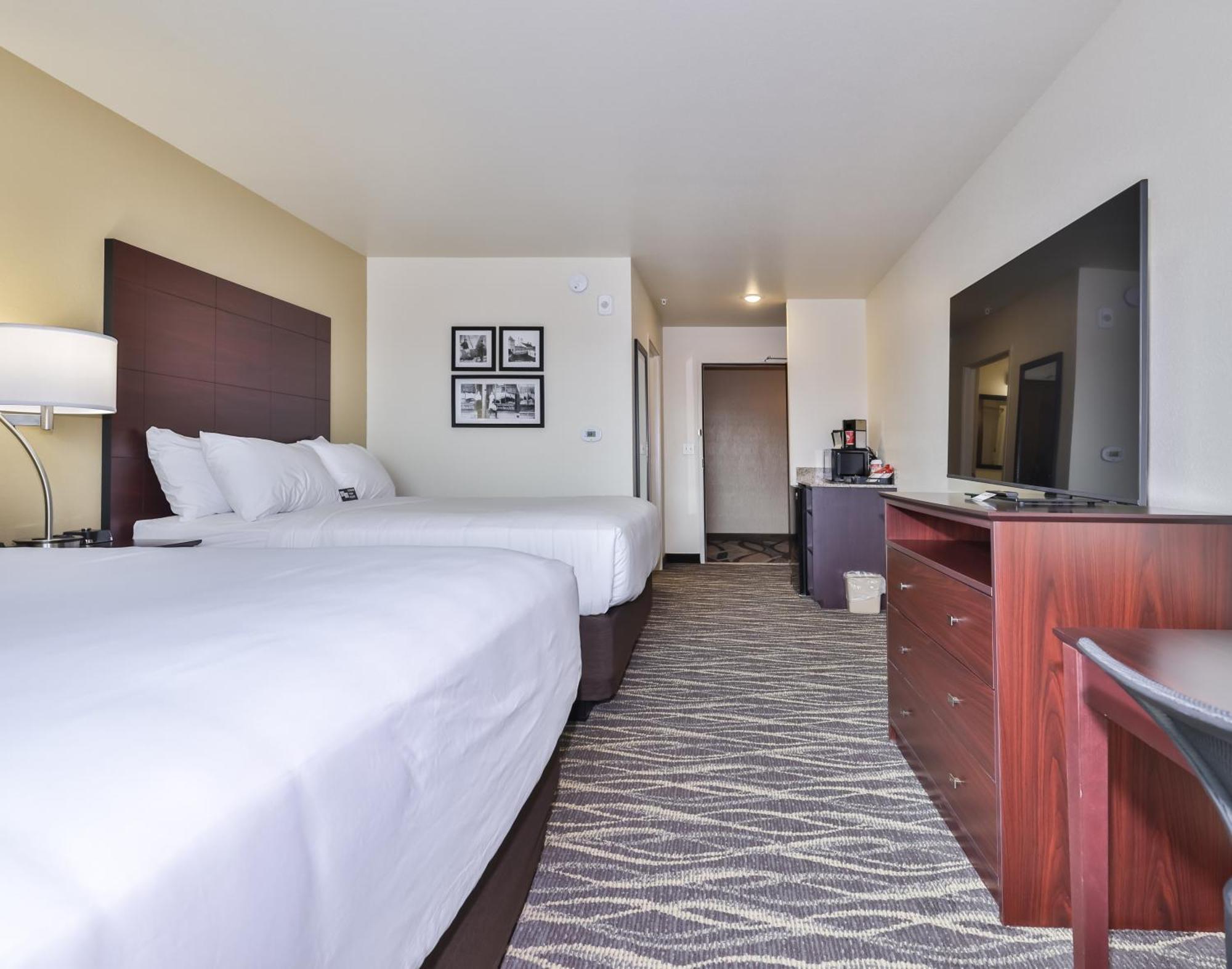Cobblestone Hotel & Suites - Rhinelander Εξωτερικό φωτογραφία