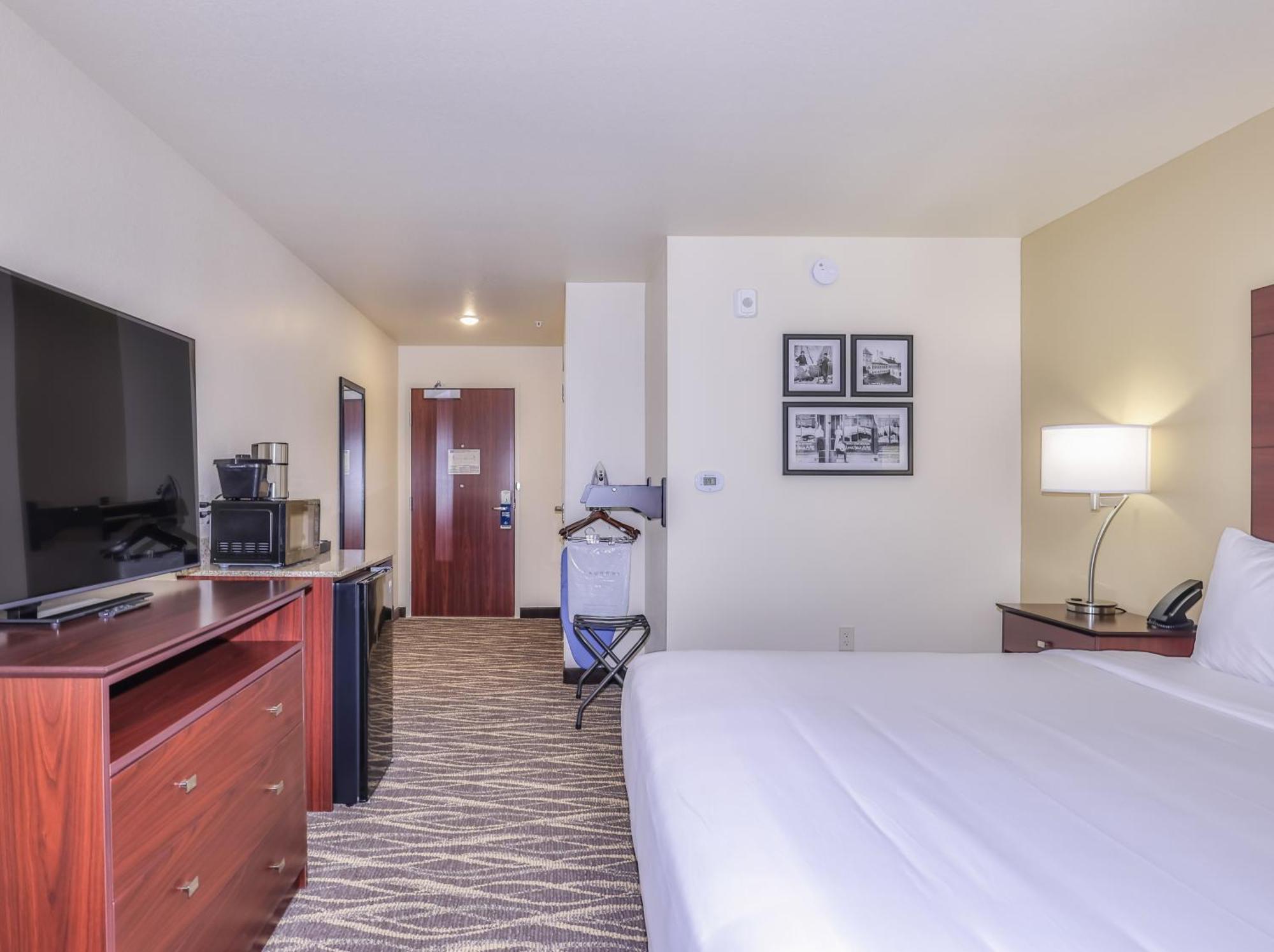 Cobblestone Hotel & Suites - Rhinelander Εξωτερικό φωτογραφία