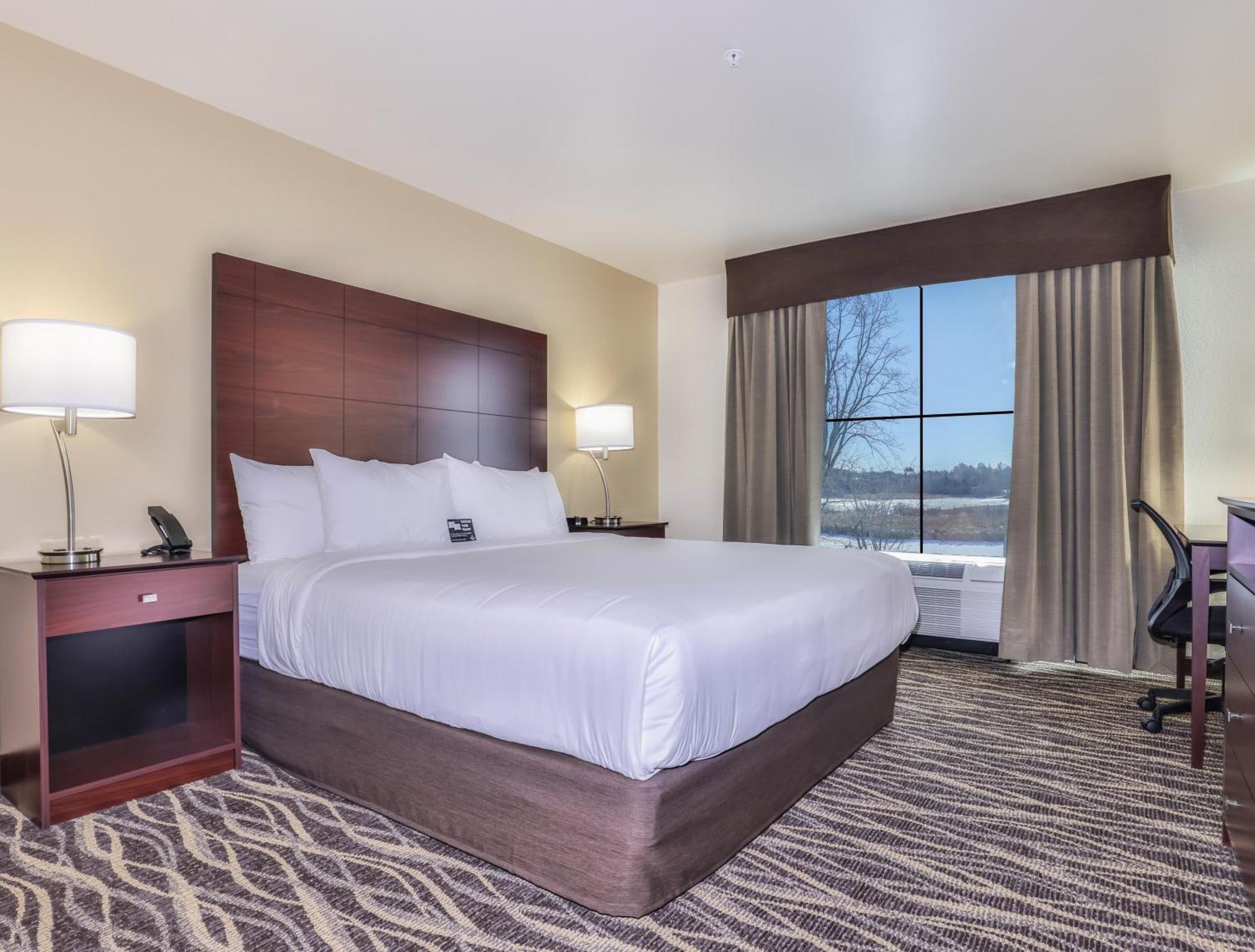 Cobblestone Hotel & Suites - Rhinelander Εξωτερικό φωτογραφία