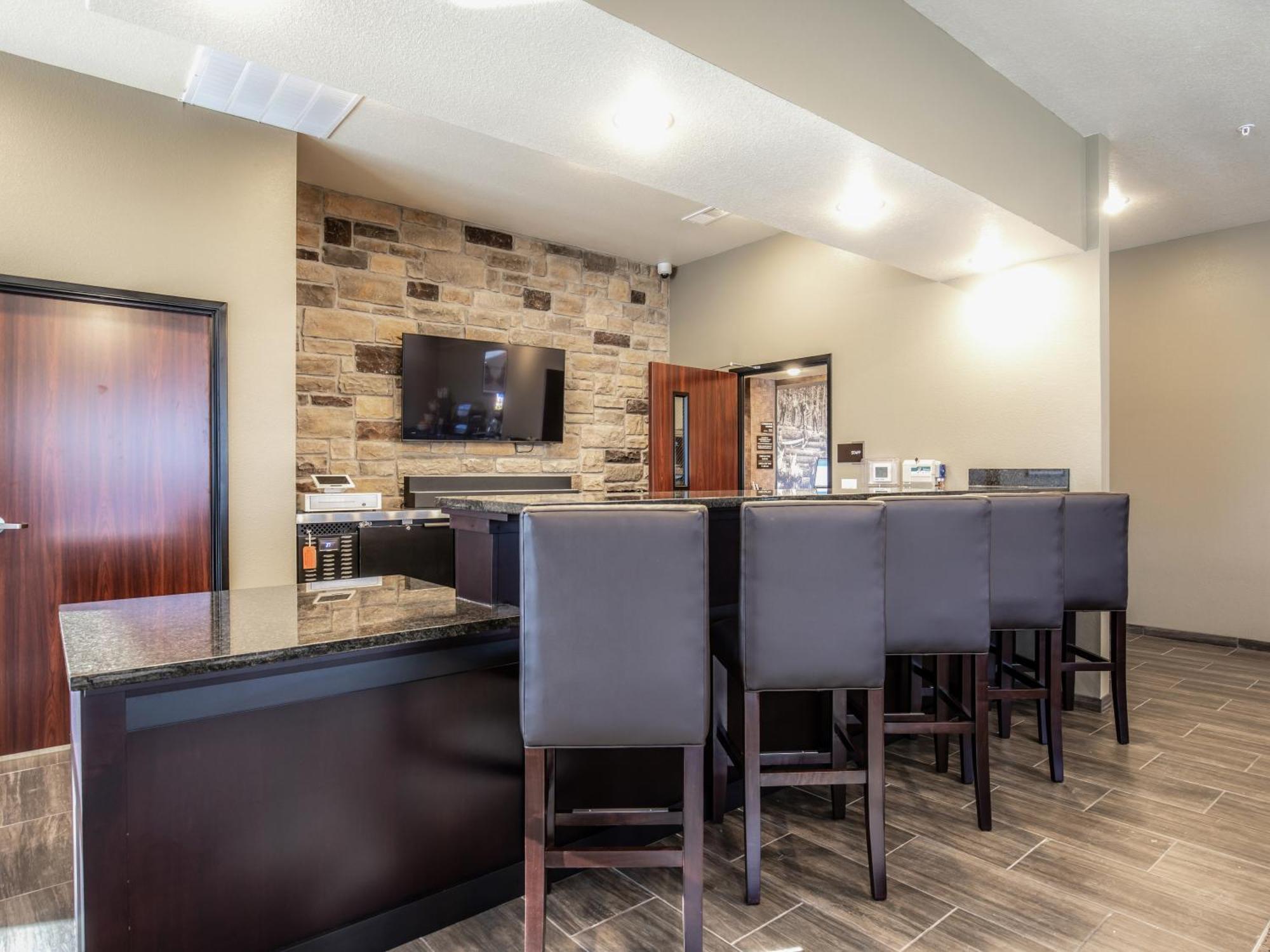 Cobblestone Hotel & Suites - Rhinelander Εξωτερικό φωτογραφία