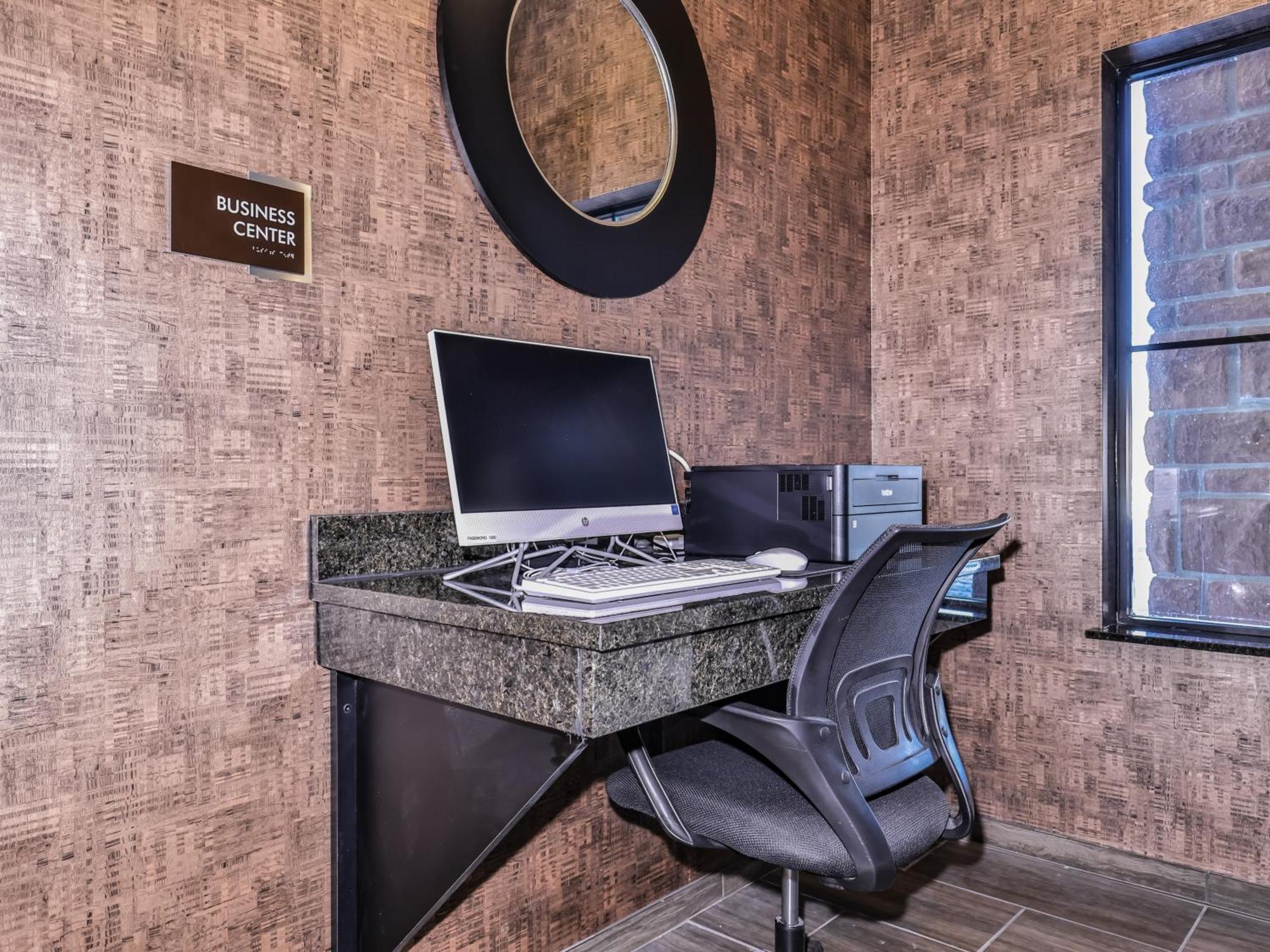 Cobblestone Hotel & Suites - Rhinelander Εξωτερικό φωτογραφία
