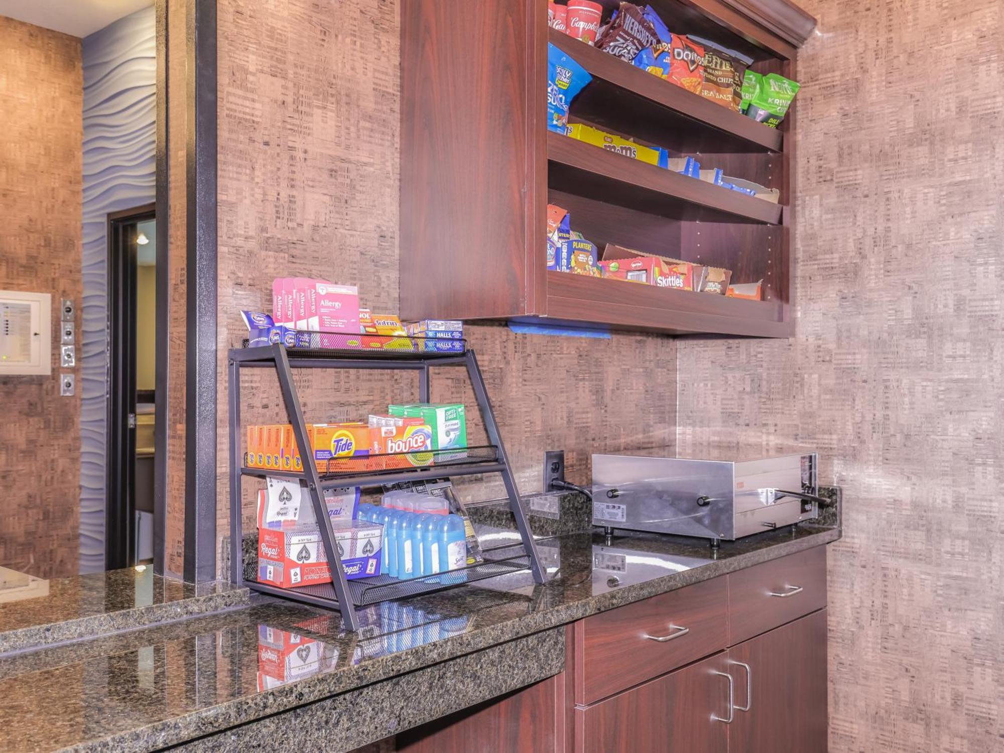 Cobblestone Hotel & Suites - Rhinelander Εξωτερικό φωτογραφία